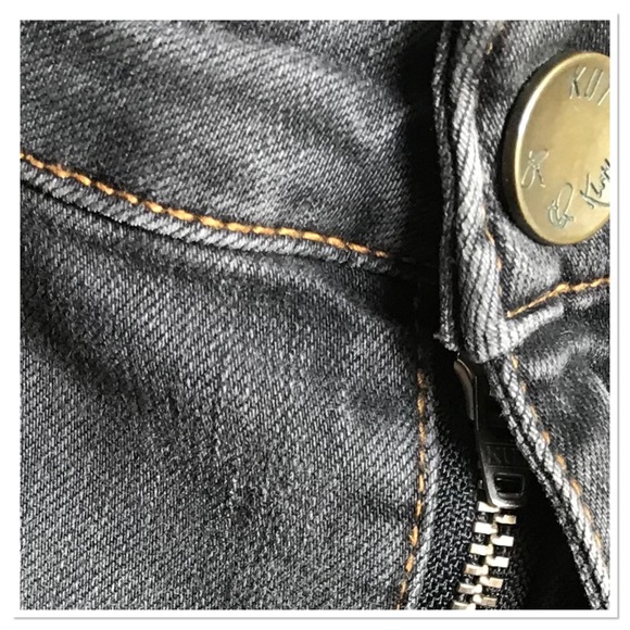 Kut From The Kloth Catherine Boyfriend Jeans Dark Gray Black Distressed Size 4 - Picture 5 of 10